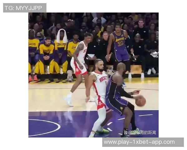 再遭鱼腩困扰KD是否仍自认替罪羊呼吁归还狄龙与格林重振球队信心